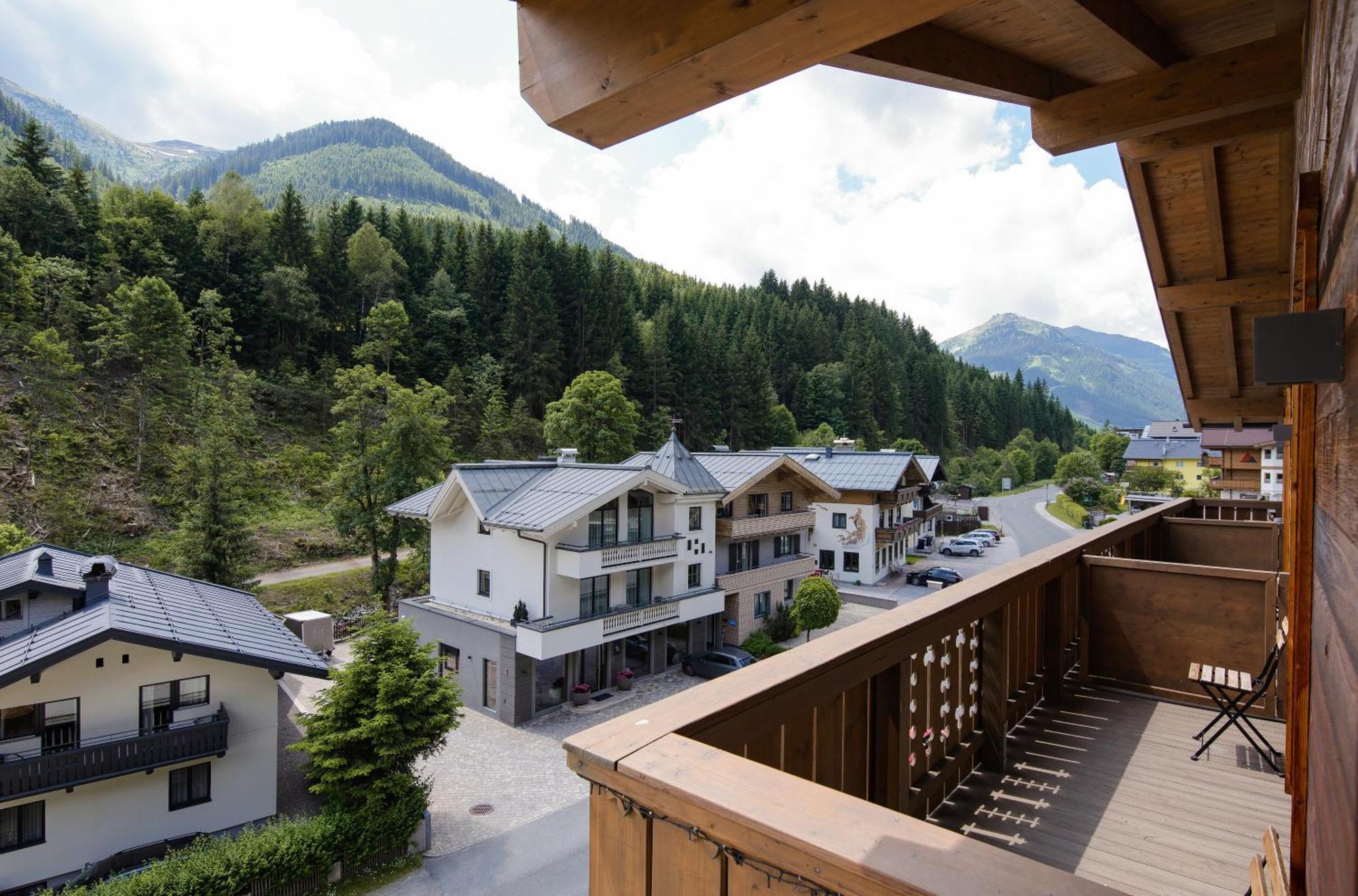 Das Glemm Hotel Saalbach-Hinterglemm Ruang foto
